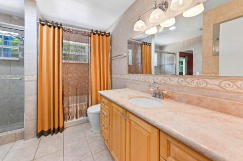 138 NE 29th Street, Wilton Manors FL - photo 18 of 29