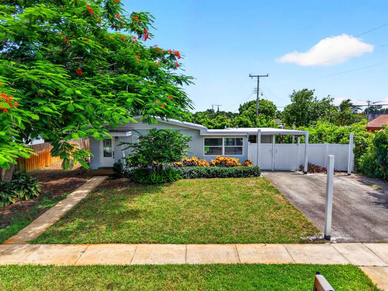 3 bedroom Single Family Residence at 1446 W Perry Street, LANTANA HEIGHTS 7, Lantana — photo 2