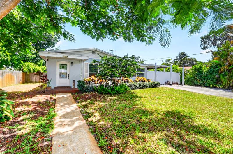 3 bedroom Single Family Residence at 1446 W Perry Street, LANTANA HEIGHTS 7, Lantana — photo 1