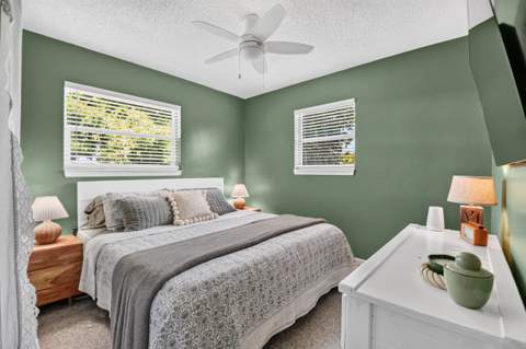 1446 W Perry Street, Lantana FL - photo 20 of 51