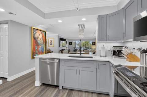 14111 Royal Vista Drive #207, Delray Beach FL - photo 11 of 115