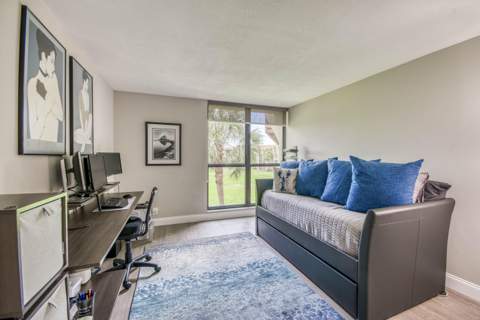 5350 Woodland Lakes Drive #311, Palm Beach Gardens FL - photo 19 of 24