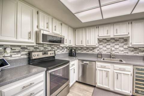 5350 Woodland Lakes Drive #311, Palm Beach Gardens FL - photo 13 of 24
