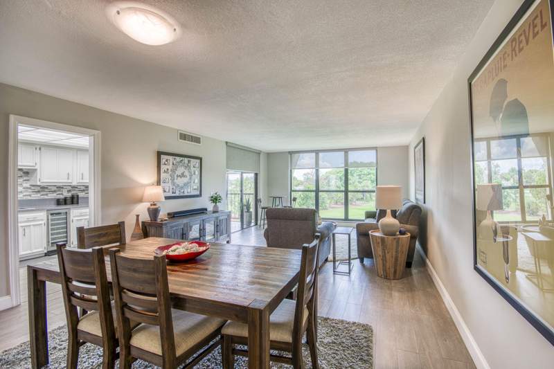 2 bedroom Condominium at 5350 Woodland Lakes Drive #311, Woodland Lakes, Palm Beach Gardens — photo 3