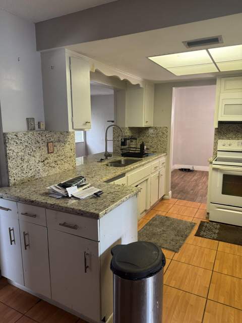 4517 NW 49th Court, Tamarac FL - photo 16 of 17