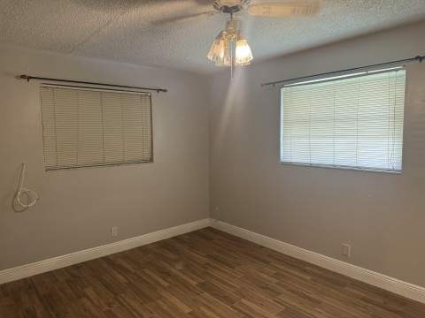 4517 NW 49th Court, Tamarac FL - photo 7 of 17