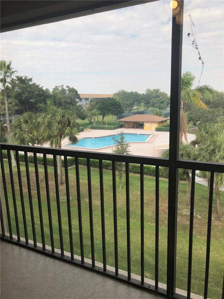 1 bedroom Condominium at 13455 SW 16th Court, Ivanhoe East At Century Village, Pembroke Pines — photo 4