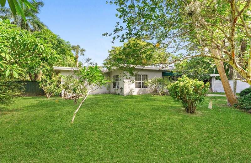 3 bedroom Single Family Residence at 330 NW 32nd Court, Sleepy River Acres Add, Oakland Park — photo 4