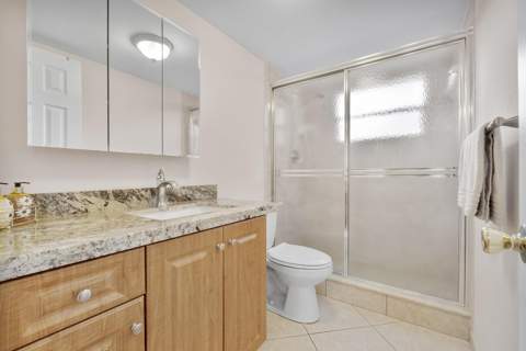 4270 NW 40th Street #205, Lauderdale Lakes FL - photo 11 of 15