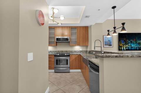 2601 NE 14th Avenue #115, Wilton Manors FL - photo 13 of 59