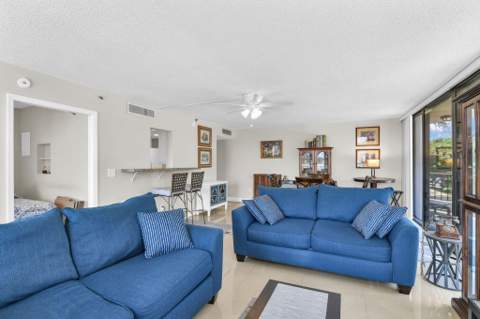 899 Jeffery Street #301, Boca Raton FL - photo 7 of 100
