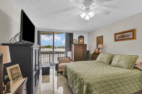 899 Jeffery Street #301, Boca Raton FL - photo 23 of 100