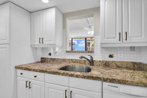 899 Jeffery Street #301, Boca Raton FL - photo 13 of 100
