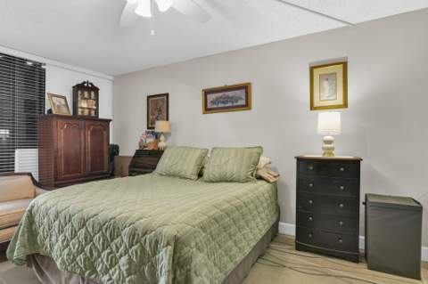 899 Jeffery Street #301, Boca Raton FL - photo 19 of 100