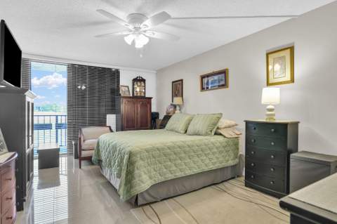 899 Jeffery Street #301, Boca Raton FL - photo 21 of 100