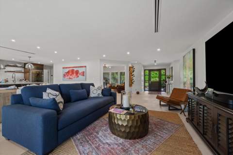 8884 SE Pelican Island Way, Hobe Sound FL - photo 10 of 108