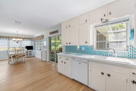 414 S Atlantic Drive, Lantana FL - photo 11 of 79