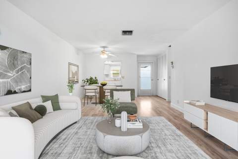 2915 Crosley Drive #G, West Palm Beach FL - photo 6 of 17