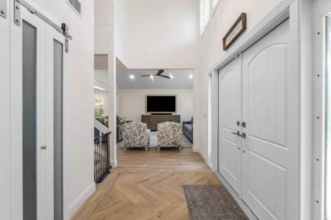 18770 SE River Ridge Road, Jupiter FL - photo 15 of 39