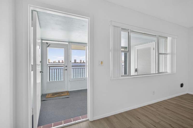 1 bedroom Condominium at 100 Shore Court #307, Shore Club Apts A Inc, North Palm Beach — photo 3