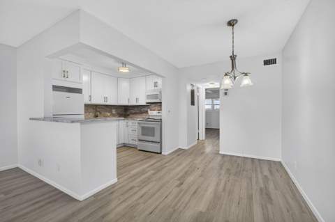 100 Shore Court #307, North Palm Beach FL - photo 11 of 67