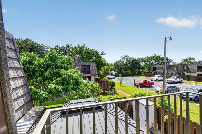 2 bedroom Townhouse at 1610 Forest Lakes Circle #B, Forest Lakes, West Palm Beach — photo 5