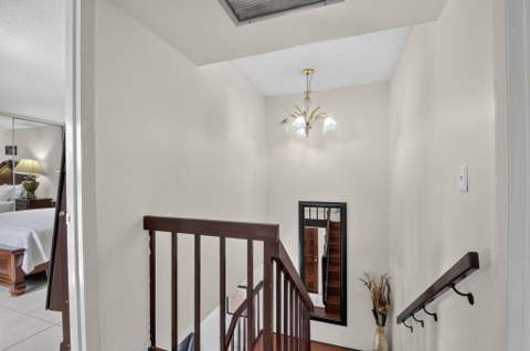 1610 Forest Lakes Circle #B, West Palm Beach FL - photo 17 of 39