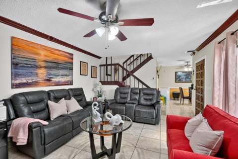 1610 Forest Lakes Circle #B, West Palm Beach FL - photo 7 of 39