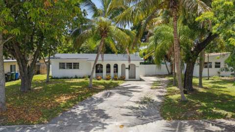 511 Carolina Avenue, Fort Lauderdale FL - photo 8 of 37