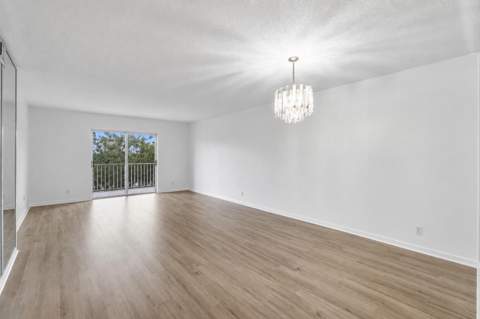 9101 W Sample Road #402, Coral Springs FL - photo 10 of 31