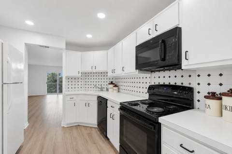 9101 W Sample Road #402, Coral Springs FL - photo 11 of 31
