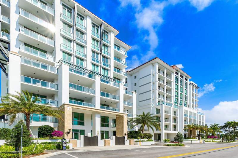3 bedroom Condominium at 475 E Royal Palm Road #206, Royal Palm Residences Condo, Boca Raton — photo 2