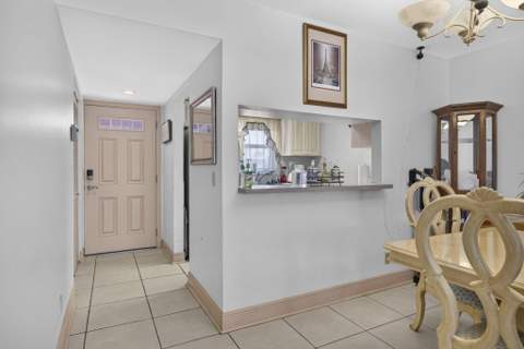 12022 W Greenway Drive #201, Royal Palm Beach FL - photo 7 of 20