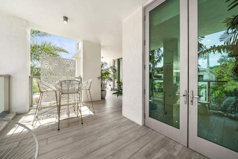 475 E Royal Palm Road #206, Boca Raton FL - photo 13 of 42