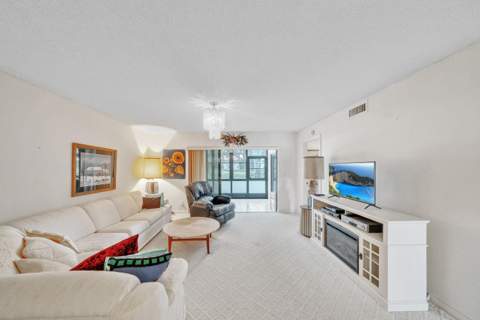 5585 Munsel Lane #102, Boynton Beach FL - photo 23 of 61