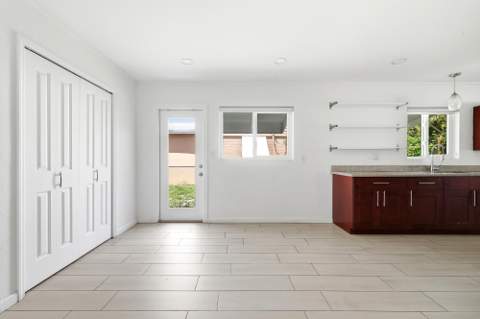 1225 15th Avenue, Lake Worth Beach FL - photo 7 of 26