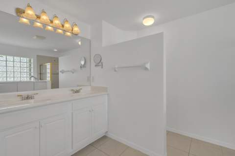 8046 Florenza Drive, Boynton Beach FL - photo 17 of 45