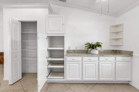 8046 Florenza Drive, Boynton Beach FL - photo 11 of 45