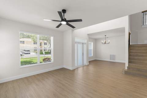 7686 Cedar Hurst Court, Lake Worth FL - photo 6 of 50