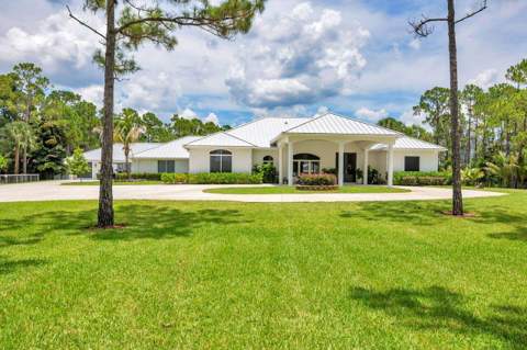 14819 Broken Arrow Place, Palm Beach Gardens FL - photo 7 of 119