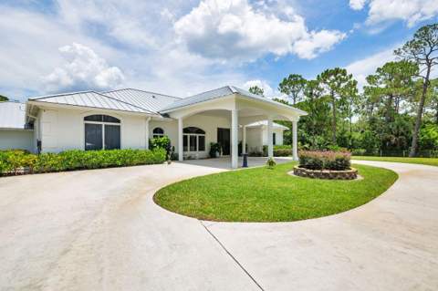 14819 Broken Arrow Place, Palm Beach Gardens FL - photo 12 of 119