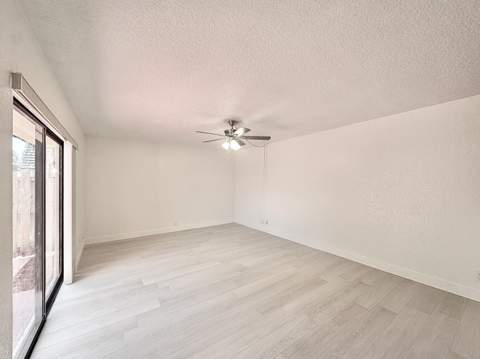 255 Lake Arbor Drive, Palm Springs FL - photo 17 of 34