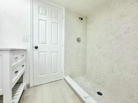 255 Lake Arbor Drive, Palm Springs FL - photo 23 of 34