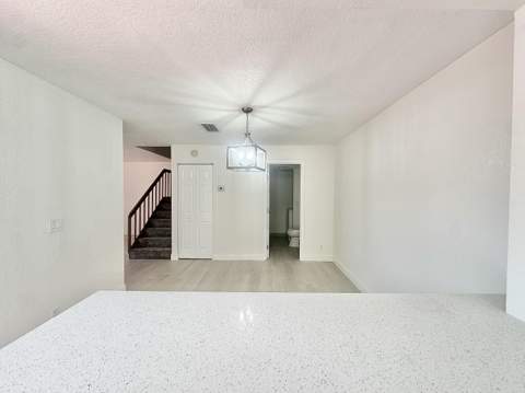 255 Lake Arbor Drive, Palm Springs FL - photo 12 of 34
