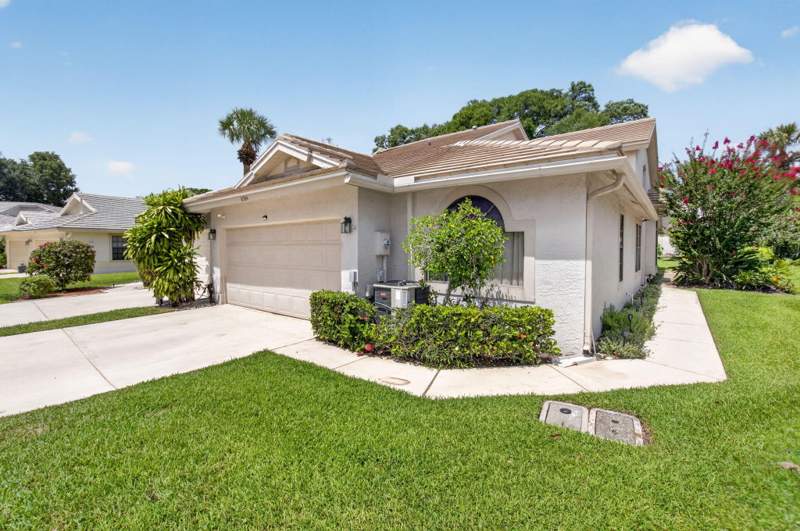 3 bedroom Villa at 10984 Stafford Circle, Brighton Lakes, Boynton Beach — photo 3