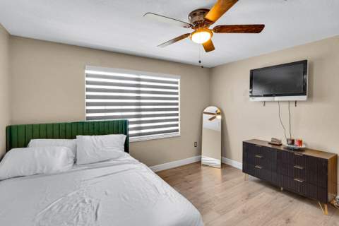 16254 SW 18th Place, Miramar FL - photo 9 of 17