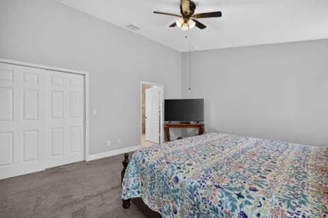 9760 Palm Breezes Drive, Fort Pierce FL - photo 22 of 57