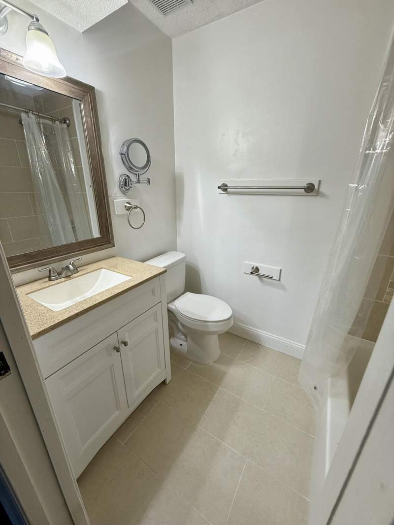 1 bedroom Condominium at 6030 Indrio Road #5, Indian Pines Village, Fort Pierce — photo 5
