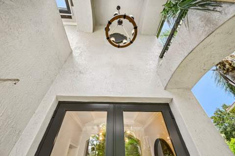 1121 Center Stone Lane, Riviera Beach FL - photo 9 of 53