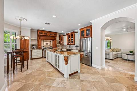 1121 Center Stone Lane, Riviera Beach FL - photo 16 of 53